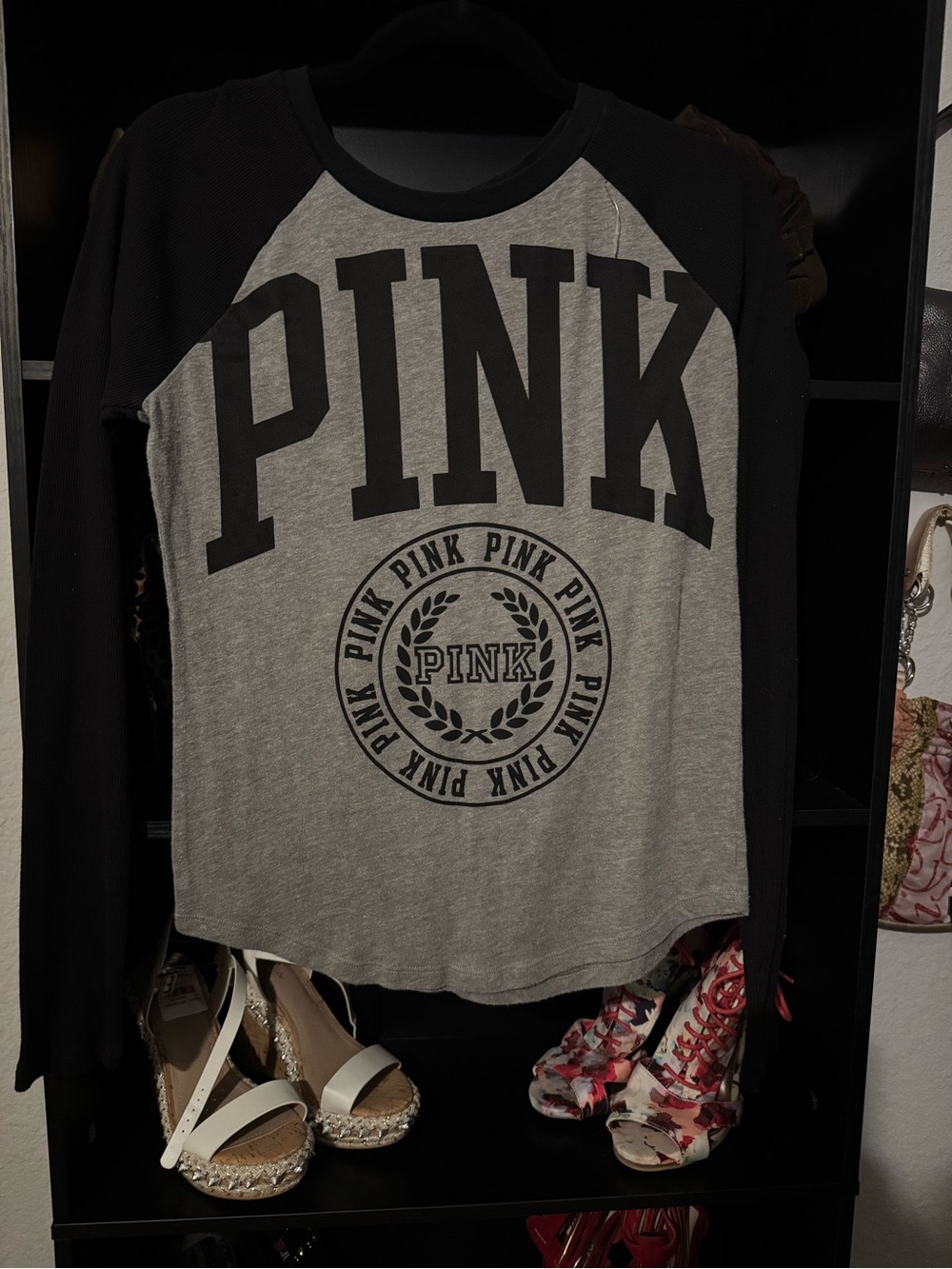 PINK Victoria's Secret Heather Gray & Black Logo Raglan Long-Sleeve Tee